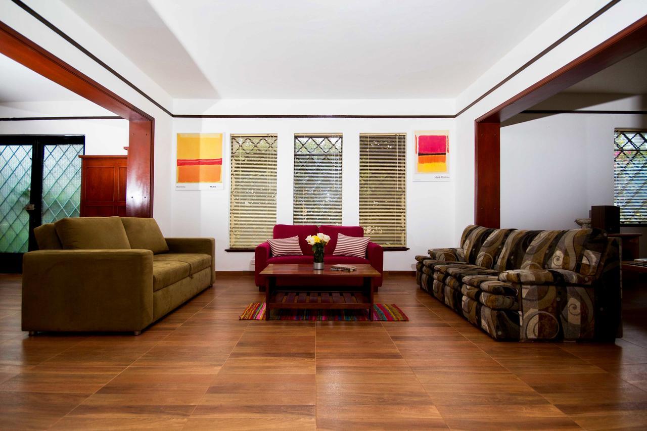 House For Groups - The Project * Bogotá